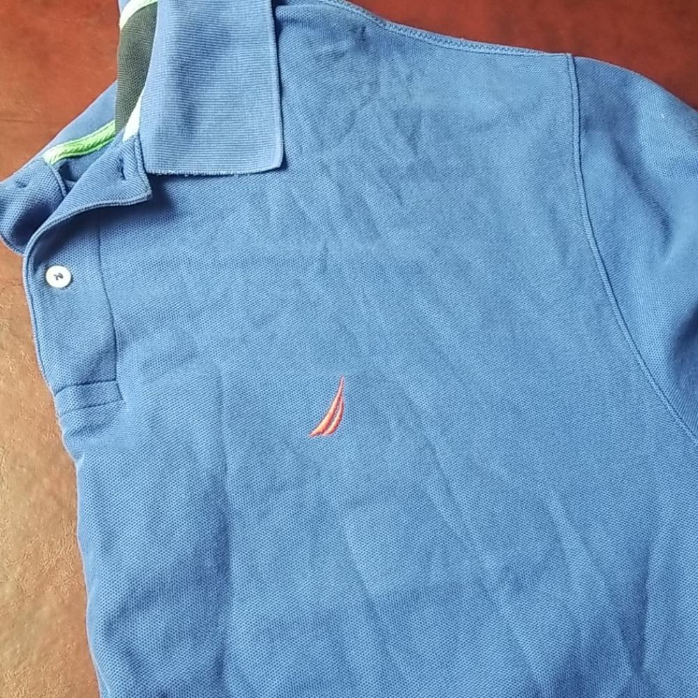 Nautica Short Sleeved Shirt - Picture 2 of 7